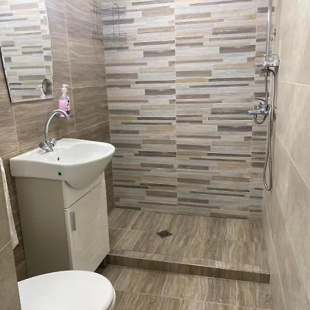 лозенград Apartman *